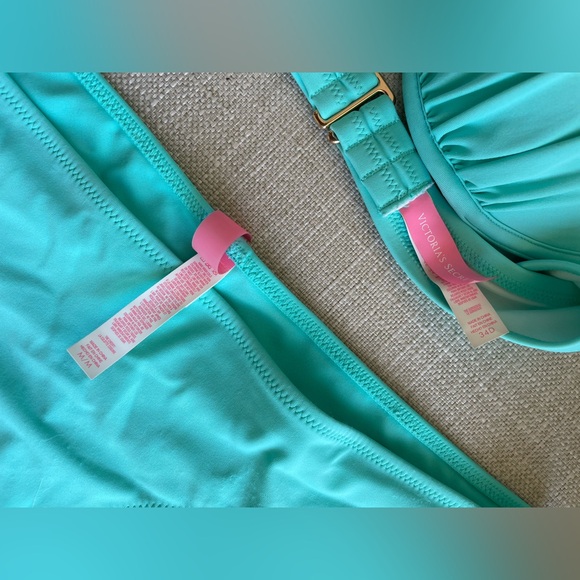 Victoria’s Secret push up Bikini top and matching bikini bottom M - Picture 2 of 8